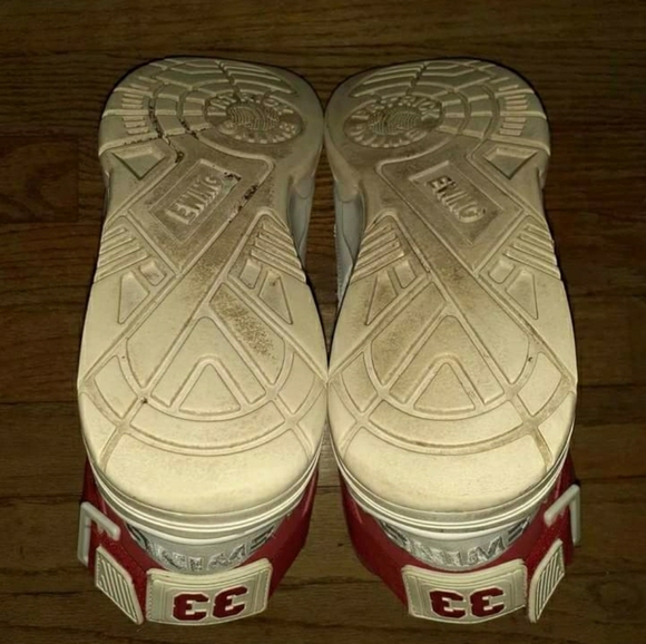 Patrick EWINGS - Picture 3 of 5